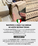 Il Calendario Top del Viaggiatore 2027 - Consigli, frasi e molto altro per i veri viaggiatori- Sostegno in Legno + Inserto A6: 10x14cm
